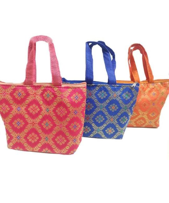 Silk Brocade Purse (HB1981209) at Rs 60/bag | Shahdara | New Delhi | ID:  20843796162