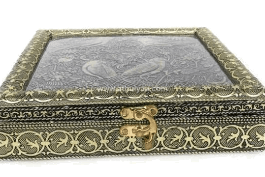 Sparrow Dry Fruit Box