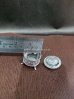 Round kumkum box - Image 3