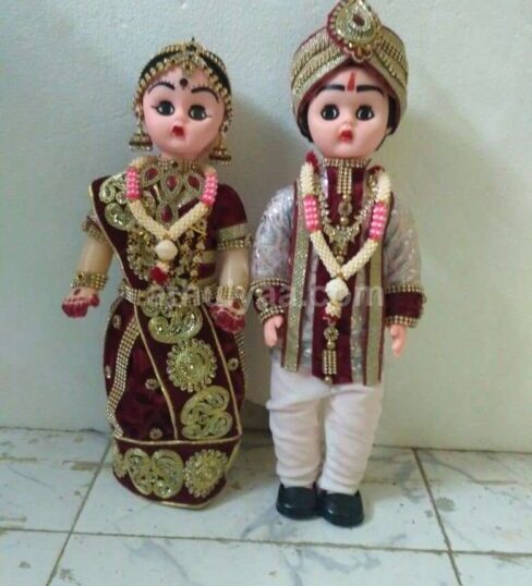 Indian wedding couple BArbie DOlls..