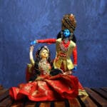 Dancing Radhakrishna doll