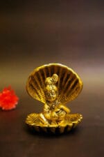 Shell Ganesh/Krishna Statue
