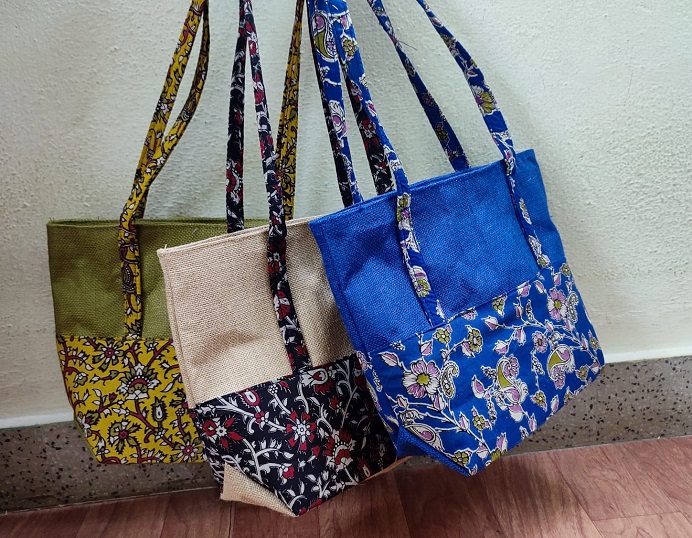 Gift Bags and Shopping Bags – TYDesiHandicrafts.com