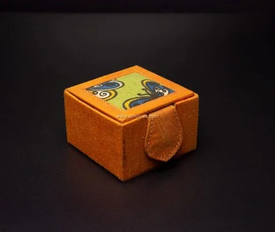 Kalamkari square gift box