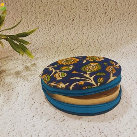 Kalamkari jewellery holder