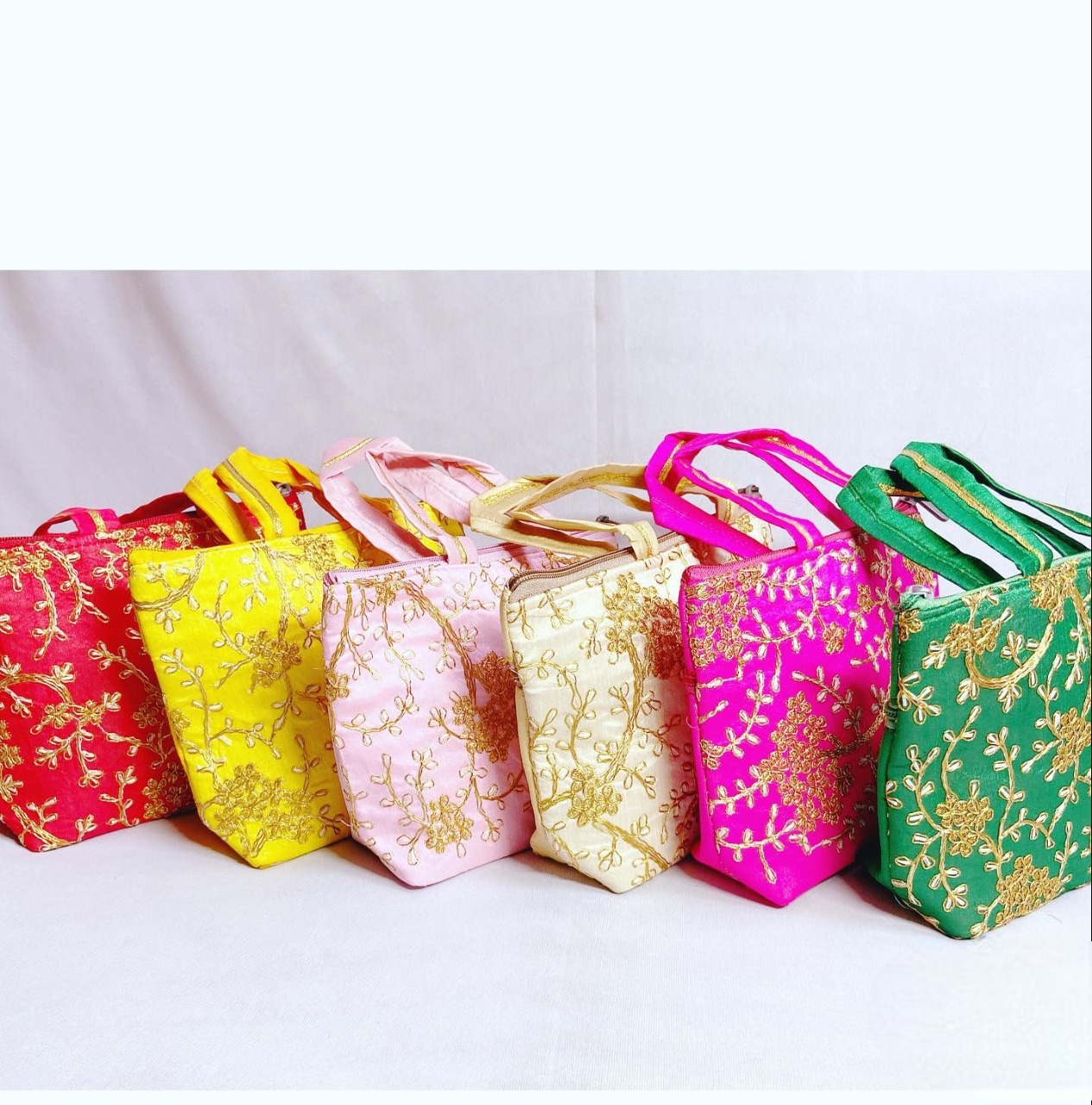 Buy Reusable Cloth Bags in India Online | Gift, Fridge Bags at Best Price –  Stonesoup Shop