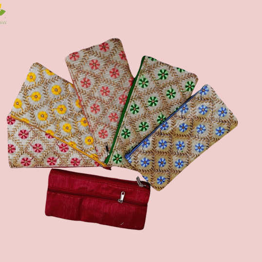 Buy KUBER INDUSTRIES Women Multicolor Hand-held Bag Red-04 Online @ Best  Price in India | Flipkart.com