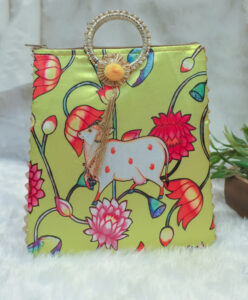 Return Gift bag with pichwai cow