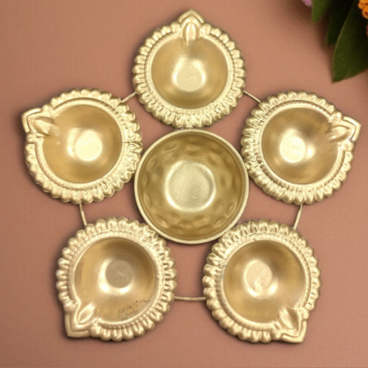 Mini Diya Urli