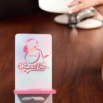 womens day Mobile stand