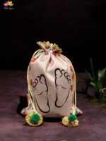 Baby shower Cute feet Potli