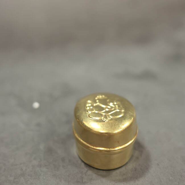 Brass Ganesh Akshada Box - Image 2