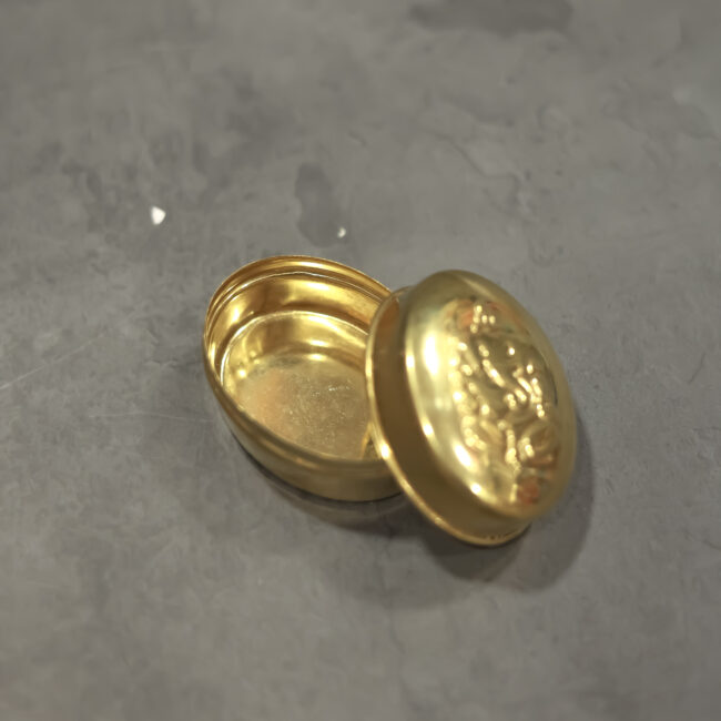 Brass Ganesh Akshada Box - Image 3