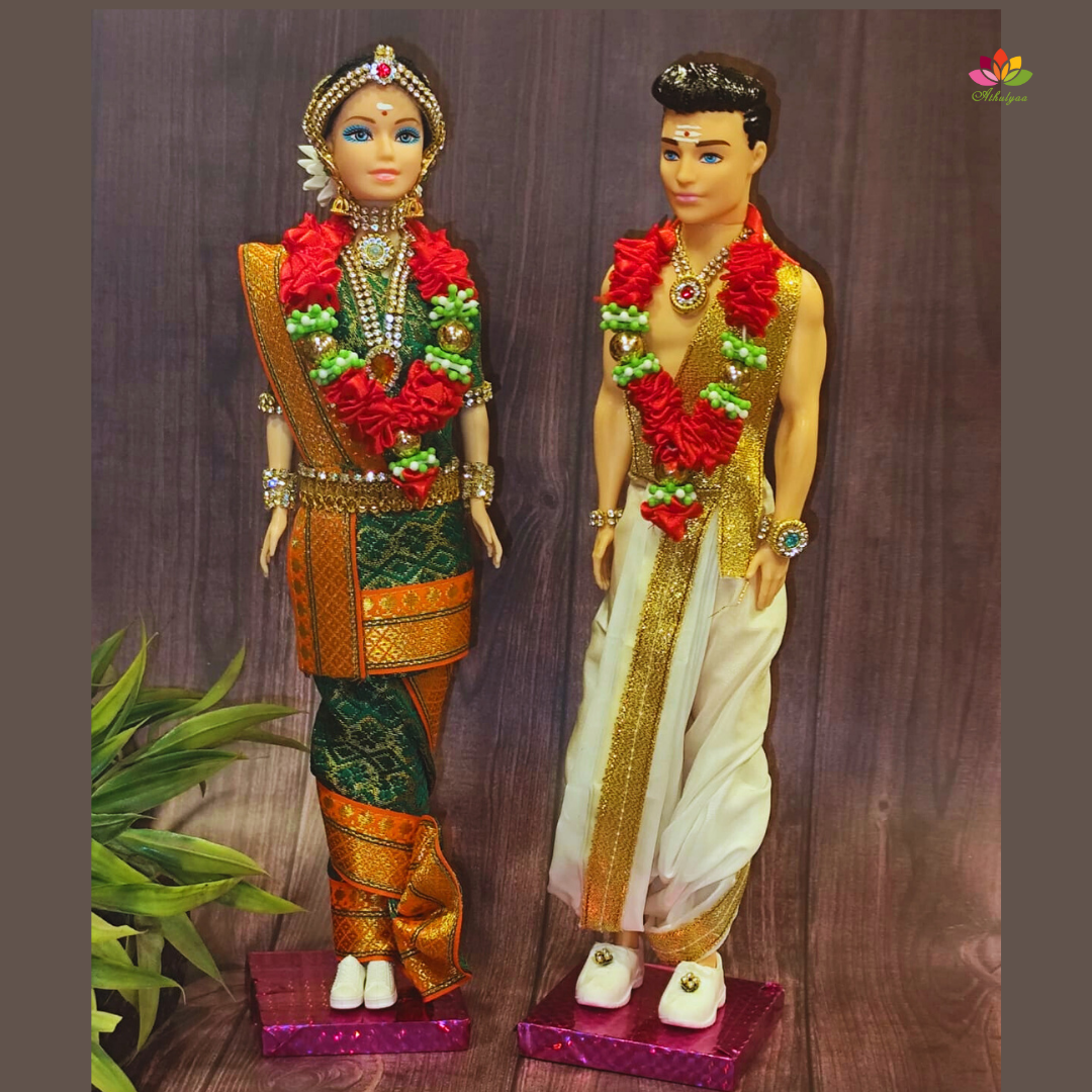 Iyer couple doll (1) Iyer Style Wedding Couple Dolls with base - Image 1