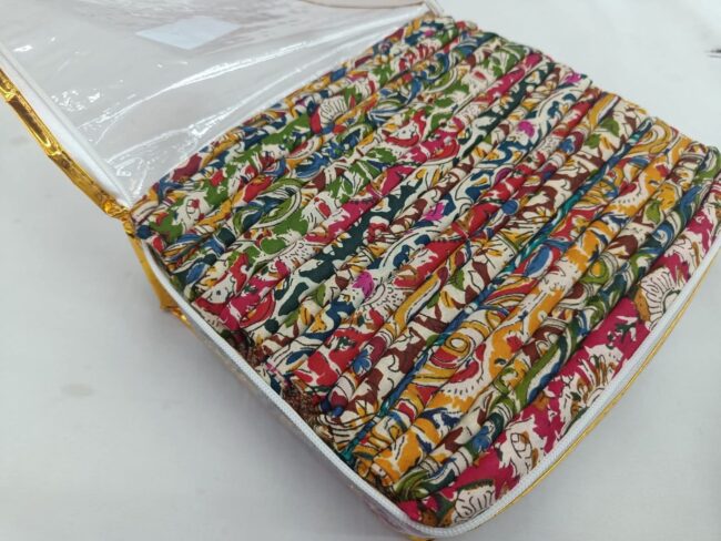 Kalamkari Blouse Bits - Set of 20 Pieces - Image 3