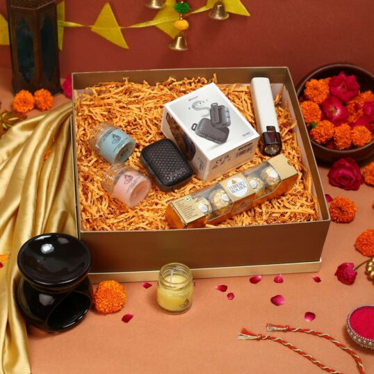 Traveler's Tune Gift Hamper