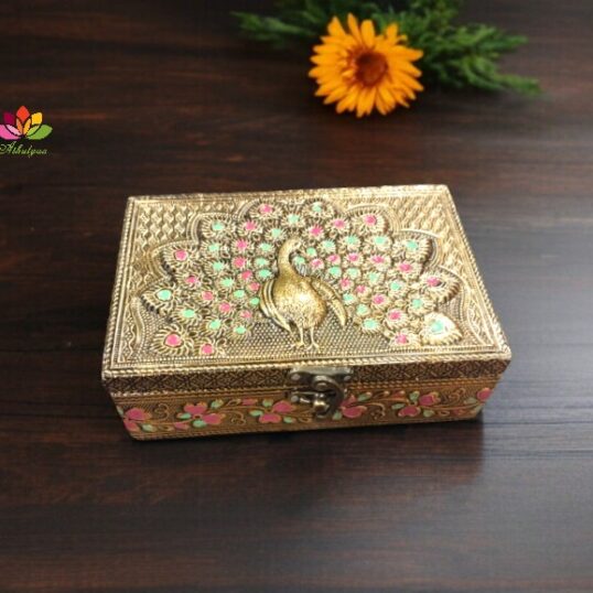 Meenakari jewellery box-Big by Athulyaa for storing rings and earrings