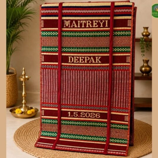 Foldable wedding pattu paai with couple names