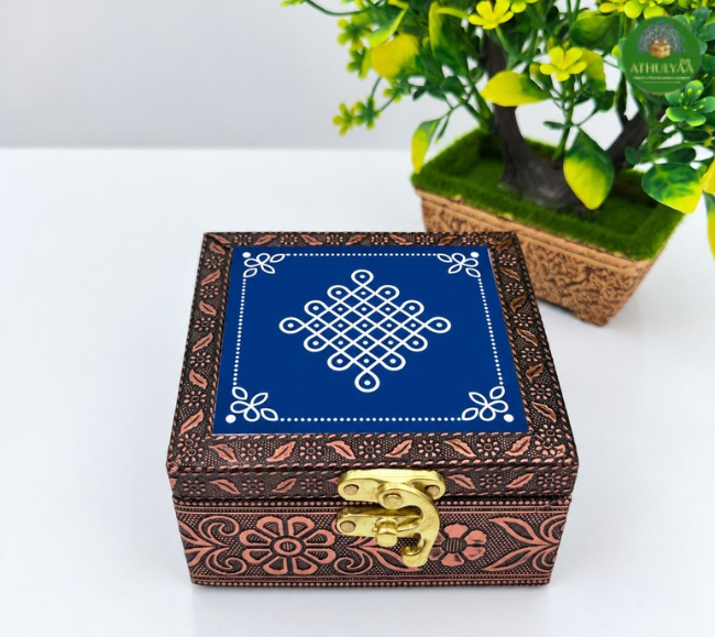 Meenakari Oxidized Kolam Jewel Box (3) Meenakari Oxidized Kolam Jewel Box